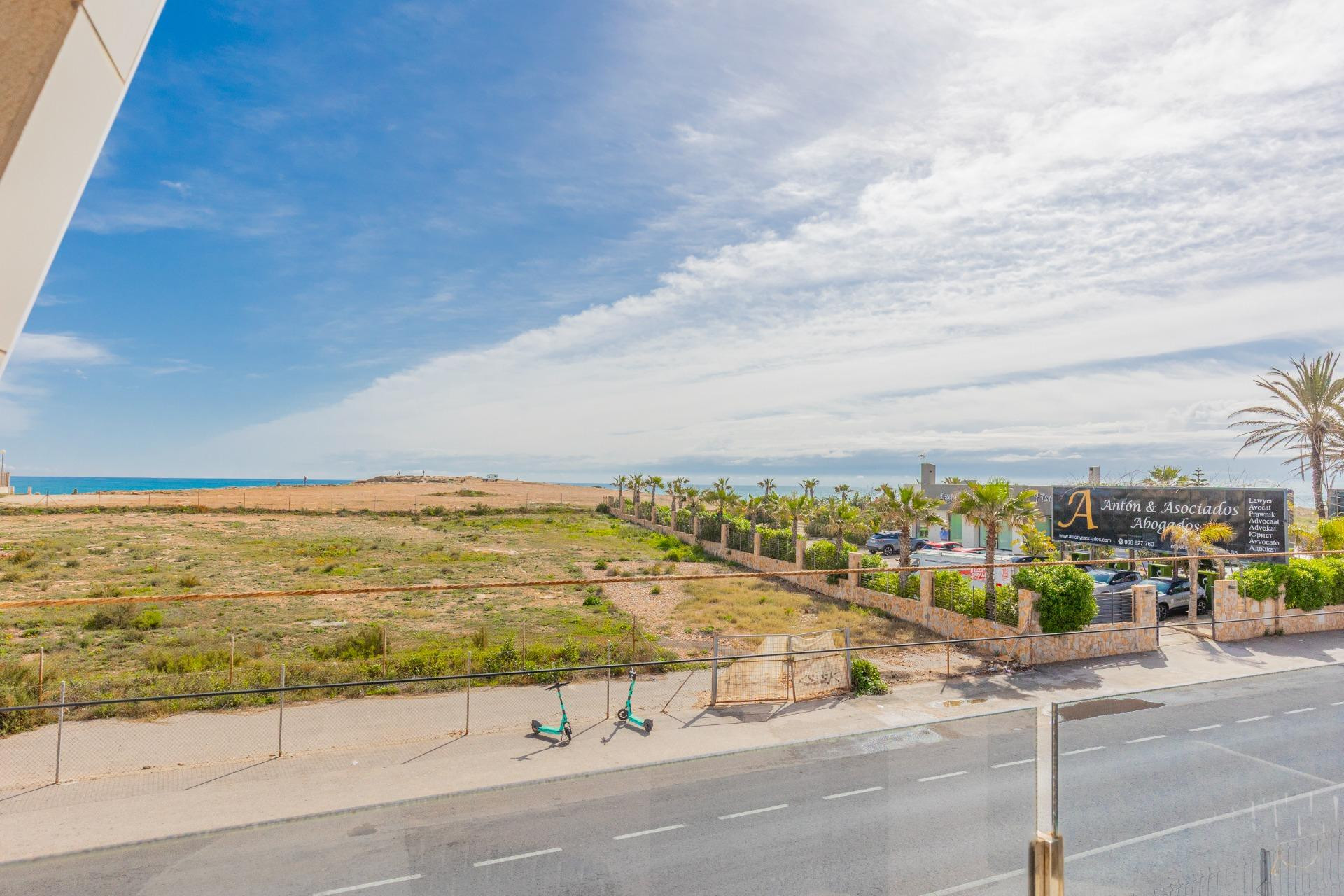 Resale - Apartment - Torrevieja - Los Frutales