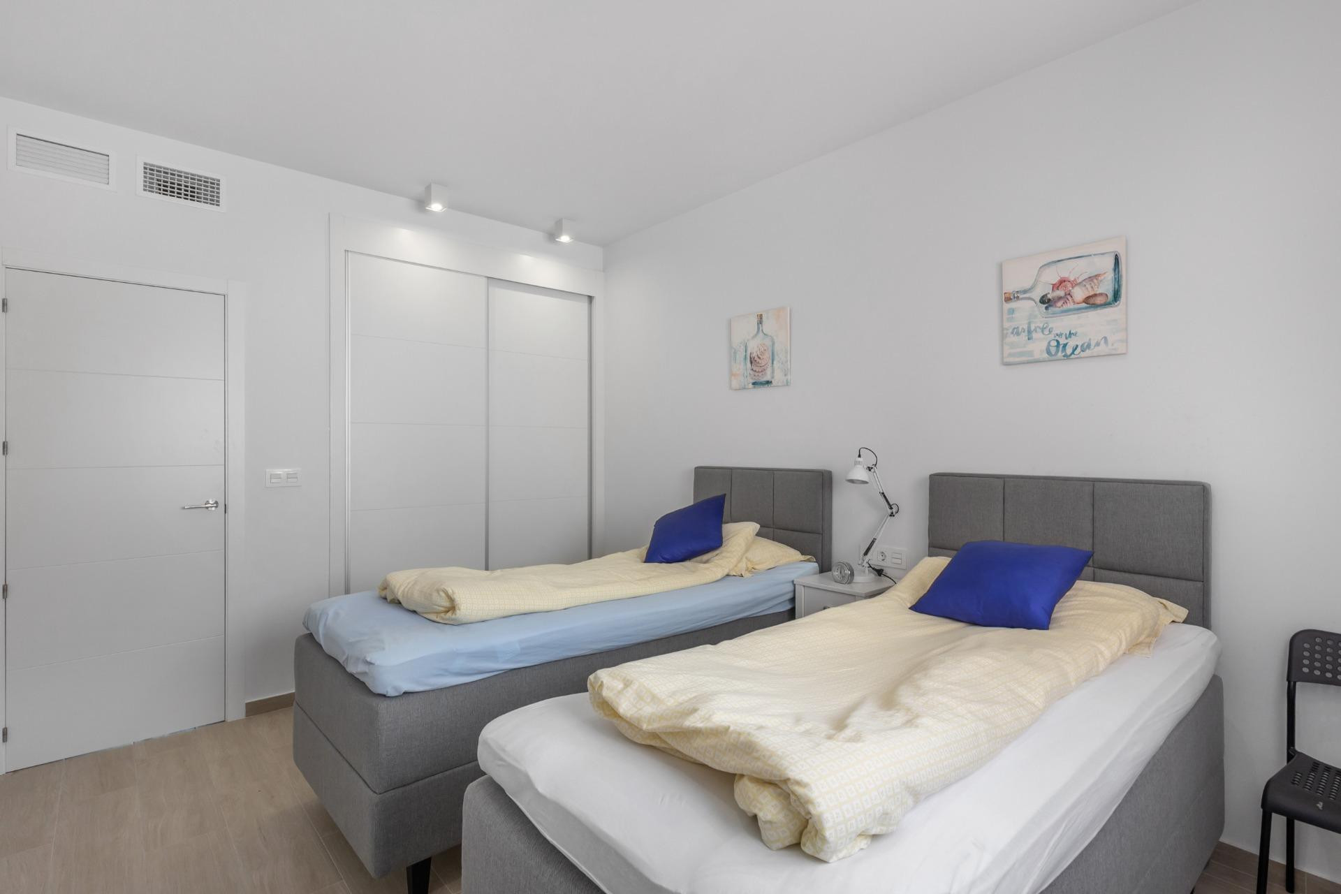 Resale - Apartment - Torrevieja - Los Frutales