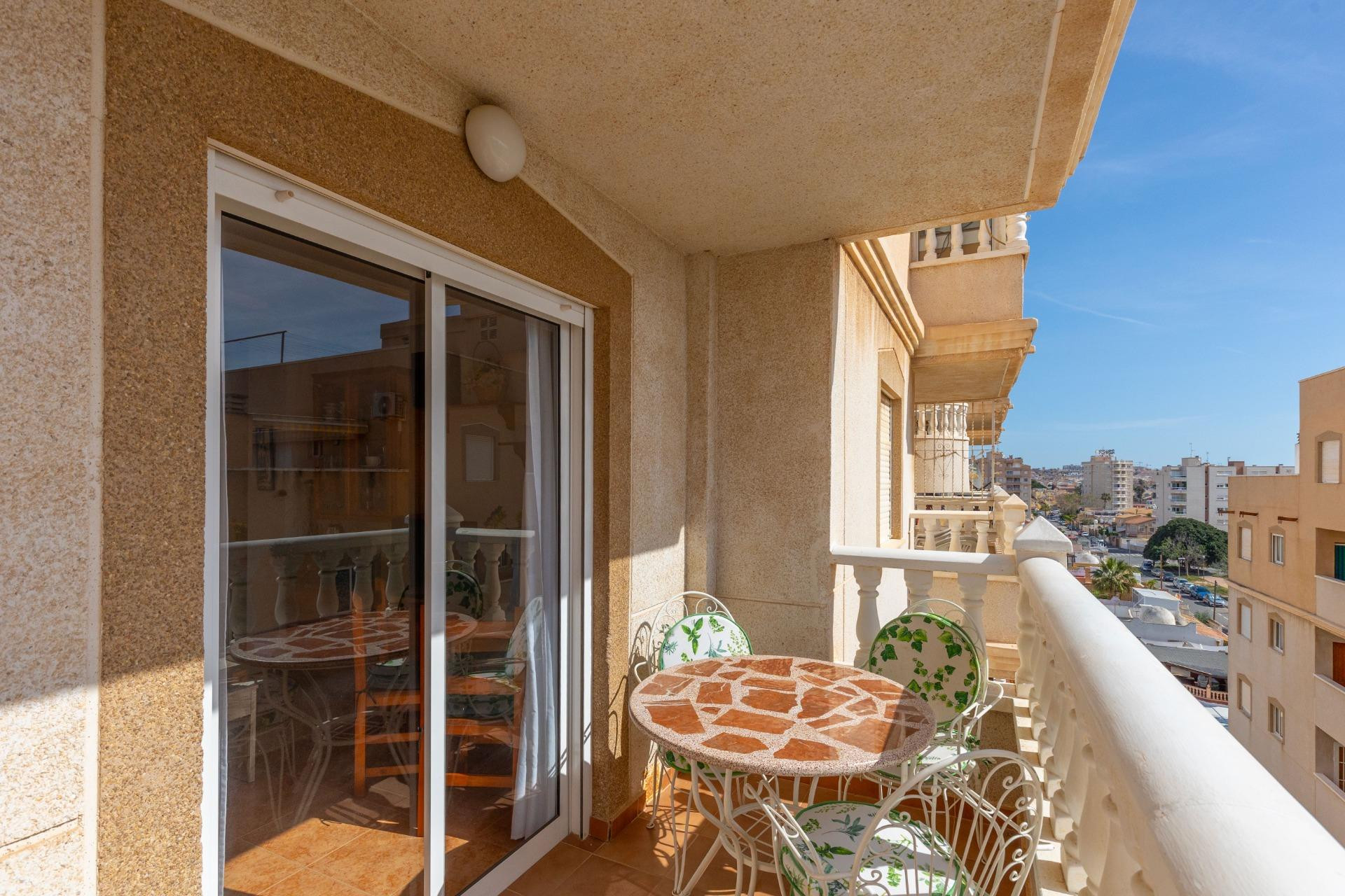 Resale - Apartment - Torrevieja - Nueva Torrevieja