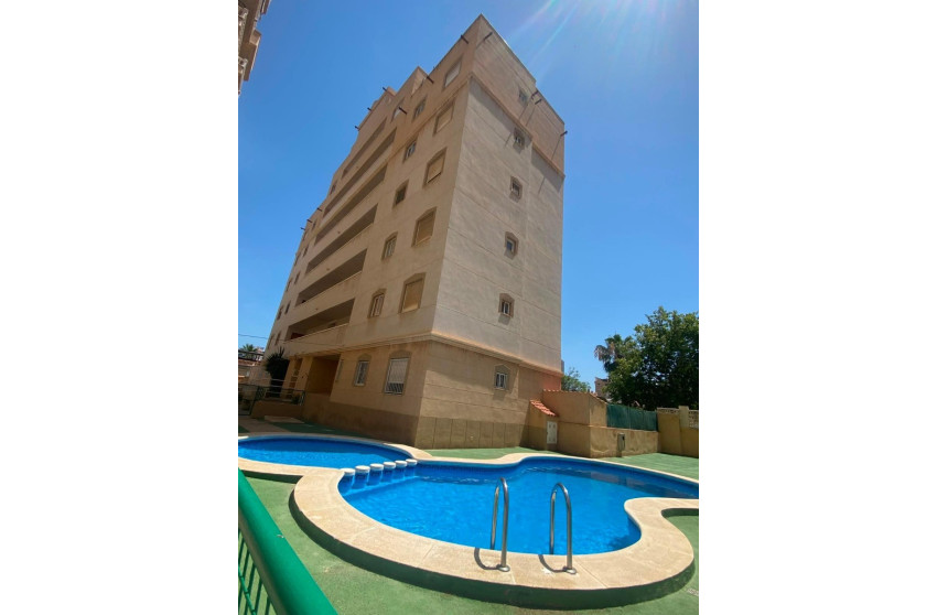 Resale - Apartment - Torrevieja - Nueva Torrevieja