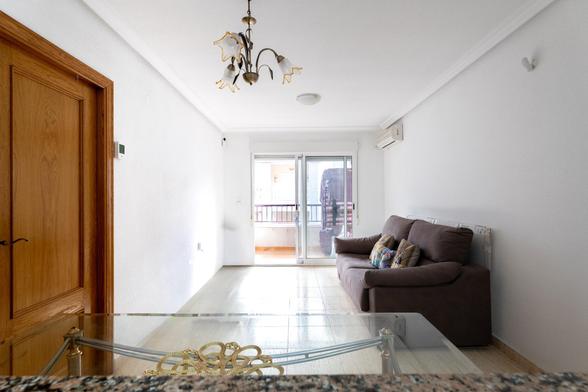 Resale - Apartment - Torrevieja - Parque de las Naciones