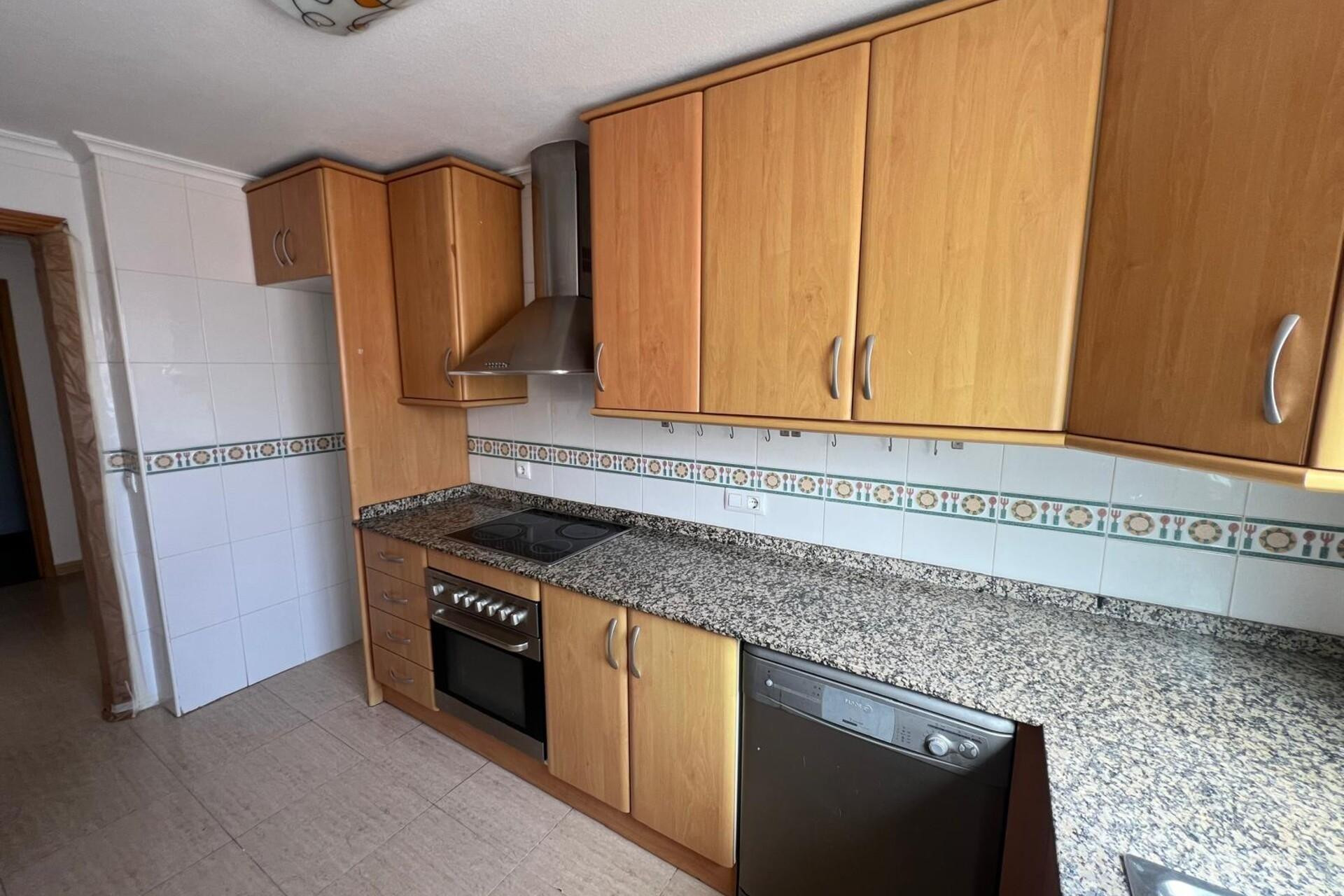 Resale - Apartment - Torrevieja - Parque de las Naciones