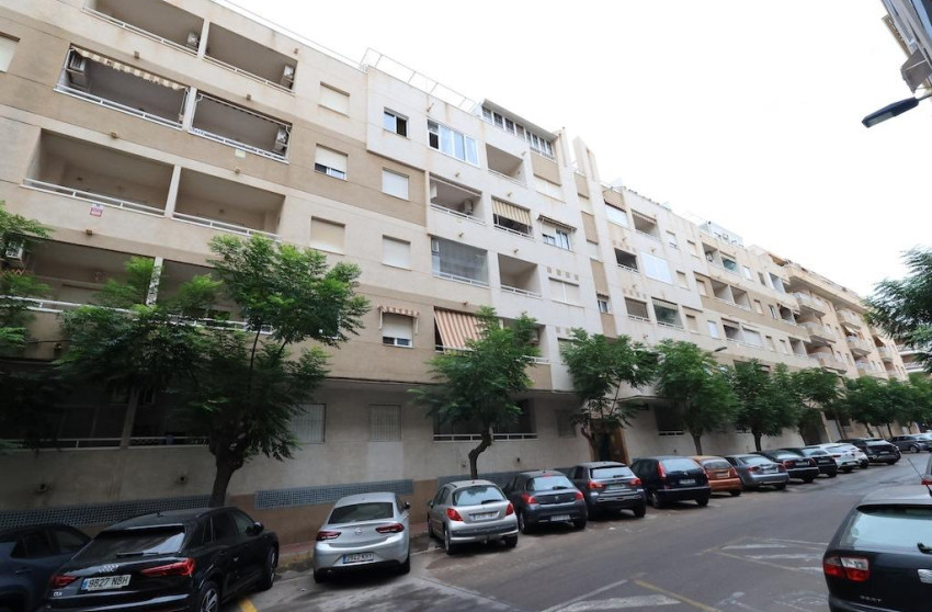 Resale - Apartment - Torrevieja - Parque de las Naciones