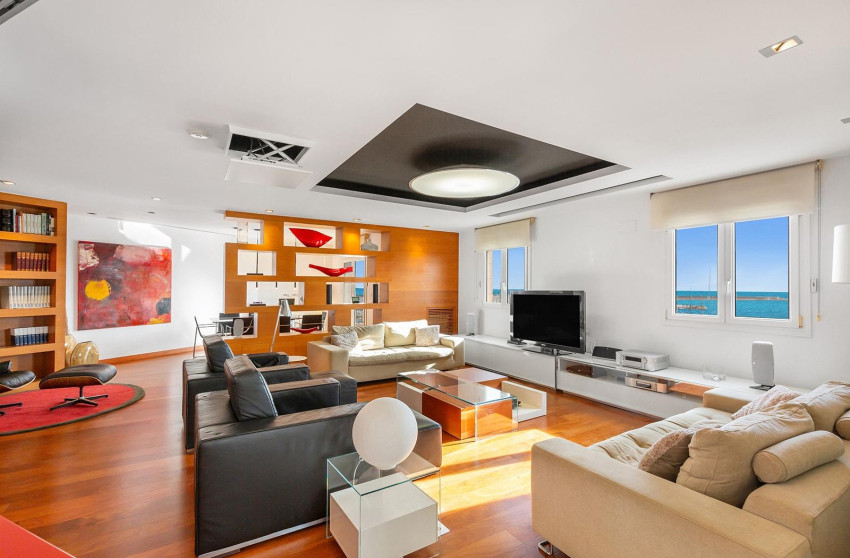 Resale - Apartment - Torrevieja - Paseo maritimo