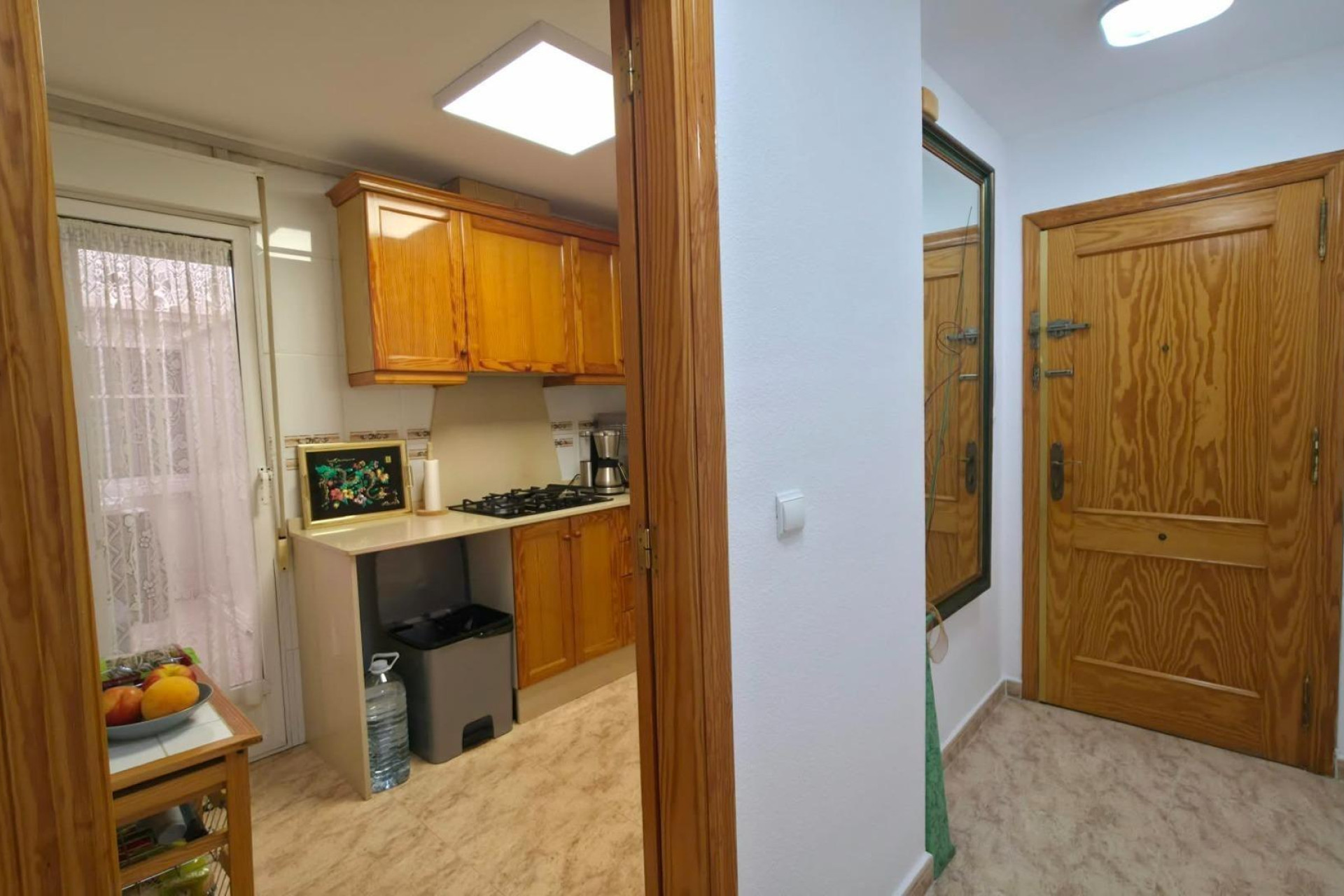 Resale - Apartment - Torrevieja - Paseo maritimo