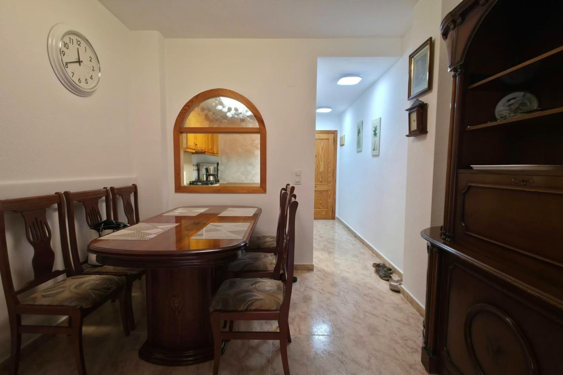 Resale - Apartment - Torrevieja - Paseo maritimo