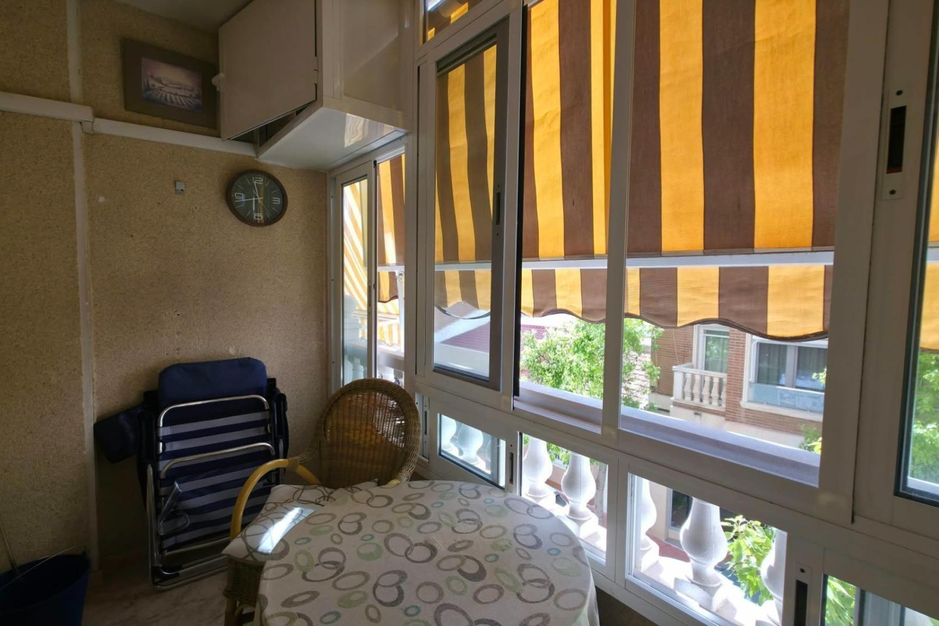 Resale - Apartment - Torrevieja - Paseo maritimo