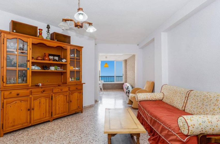 Resale - Apartment - Torrevieja - Playa de los locos