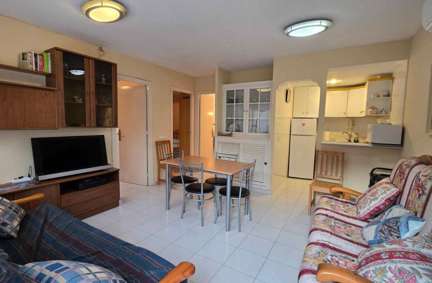 Resale - Apartment - Torrevieja - Playa de los locos