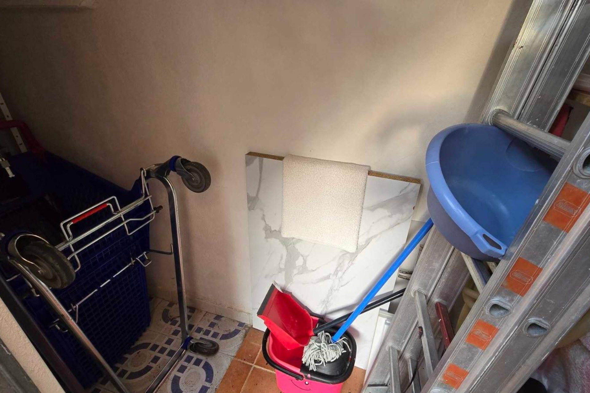 Resale - Apartment - Torrevieja - Playa de los locos