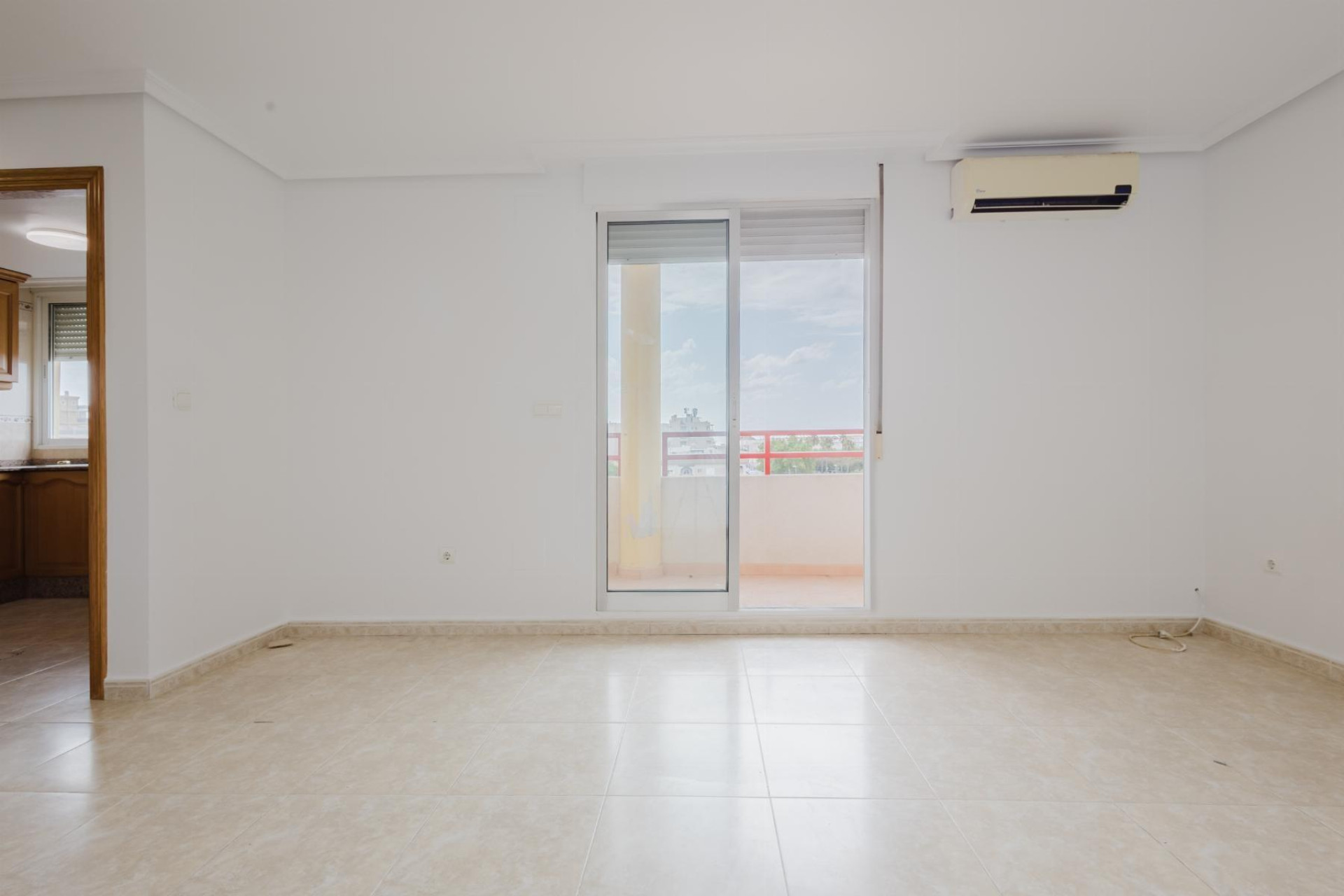 Resale - Apartment - Torrevieja - Playa de los locos