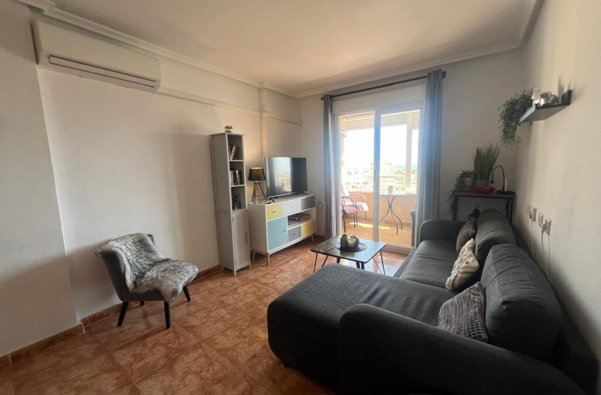 Resale - Apartment - Torrevieja - Playa de los locos