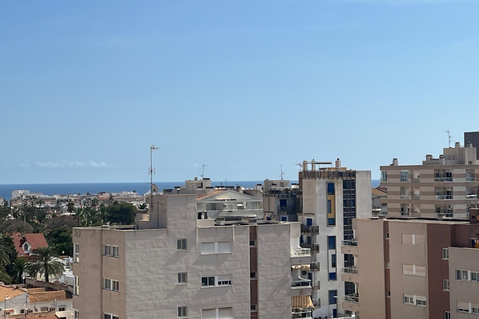 Resale - Apartment - Torrevieja - Playa de los locos