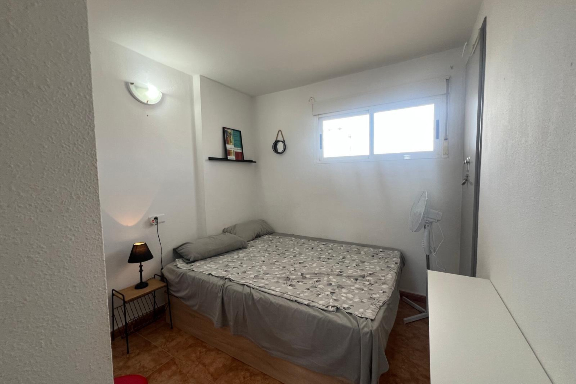 Resale - Apartment - Torrevieja - Playa de los locos