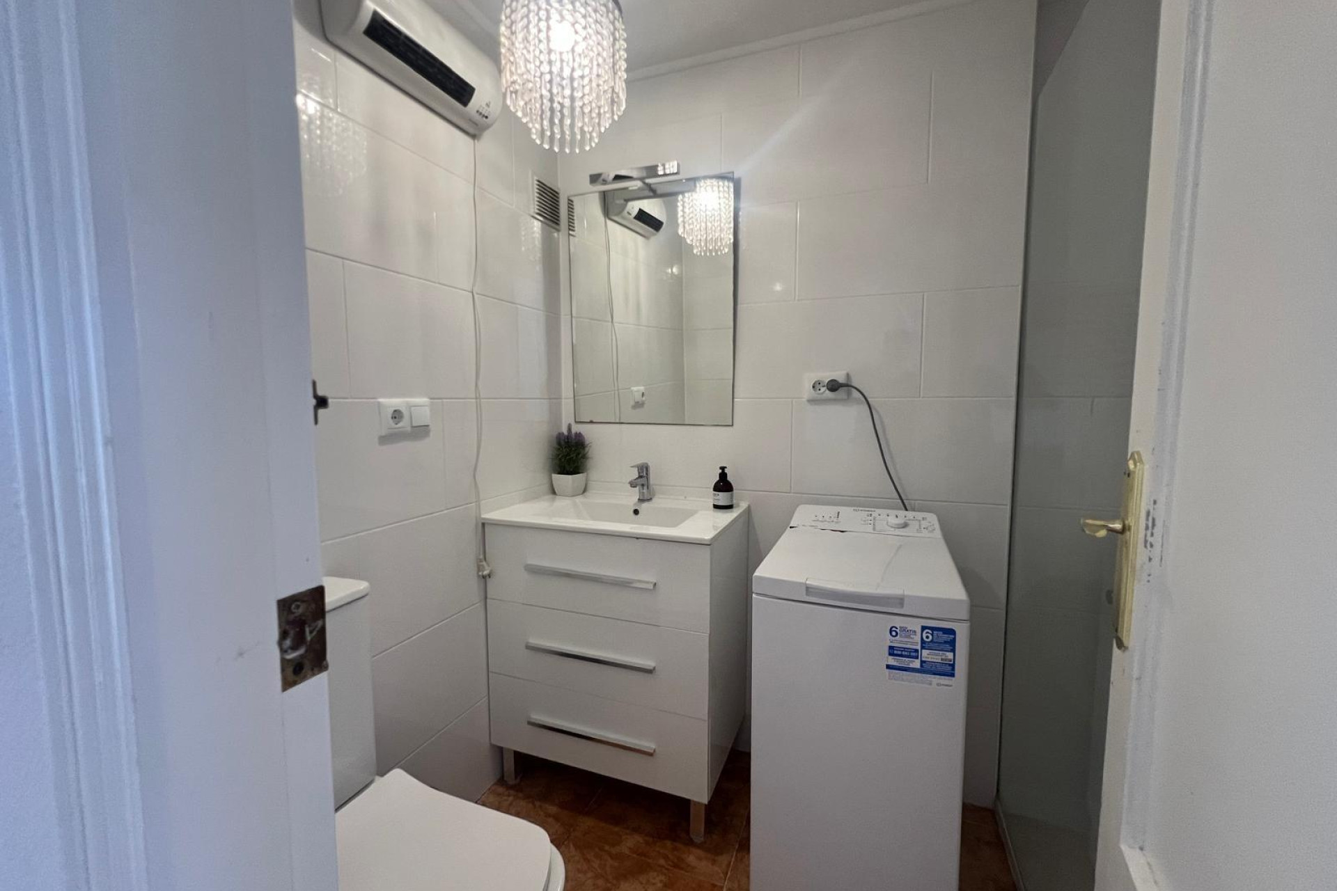 Resale - Apartment - Torrevieja - Playa de los locos