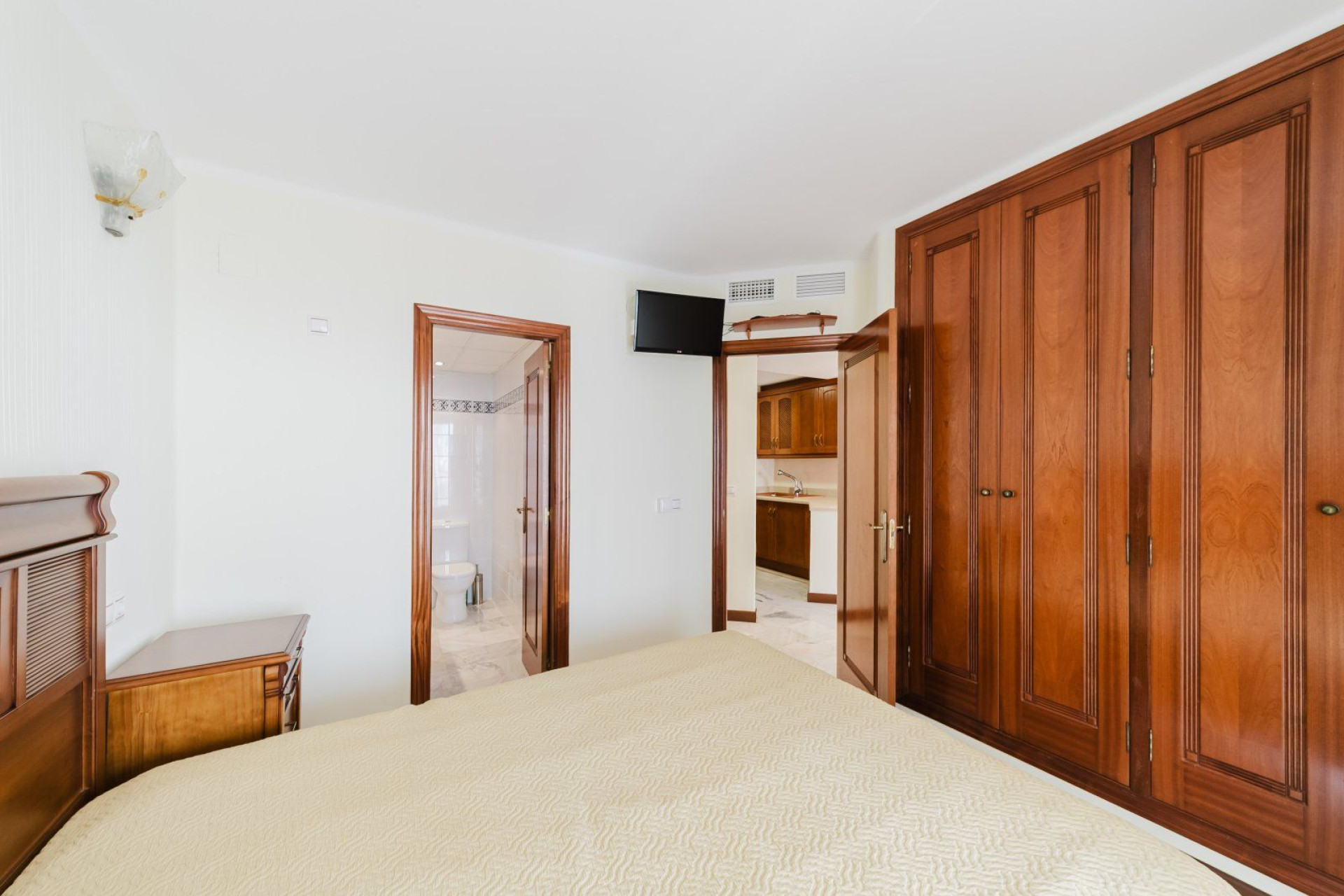 Resale - Apartment - Torrevieja - Playa de los locos