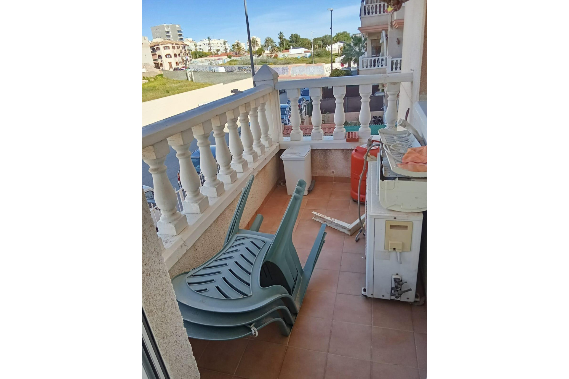 Resale - Apartment - Torrevieja - Playa de los locos