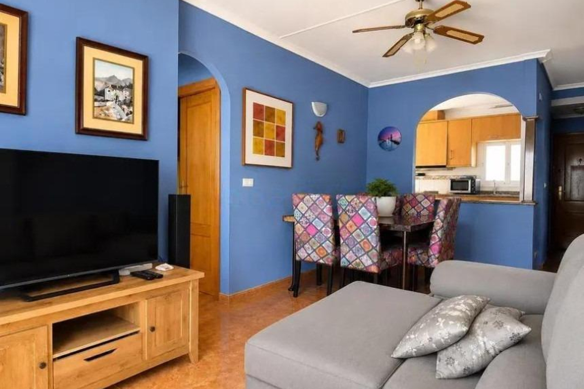 Resale - Apartment - Torrevieja - Playa de los locos