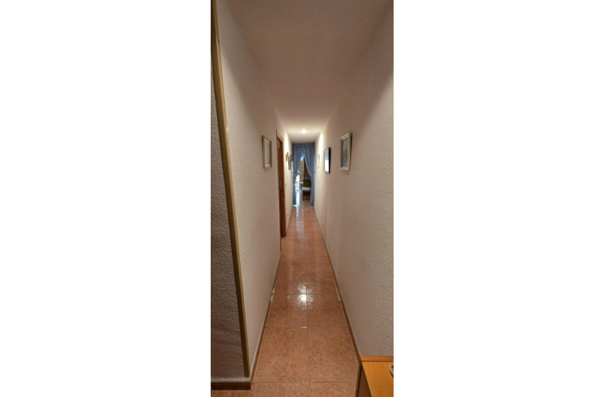 Resale - Apartment - Torrevieja - Playa de los locos