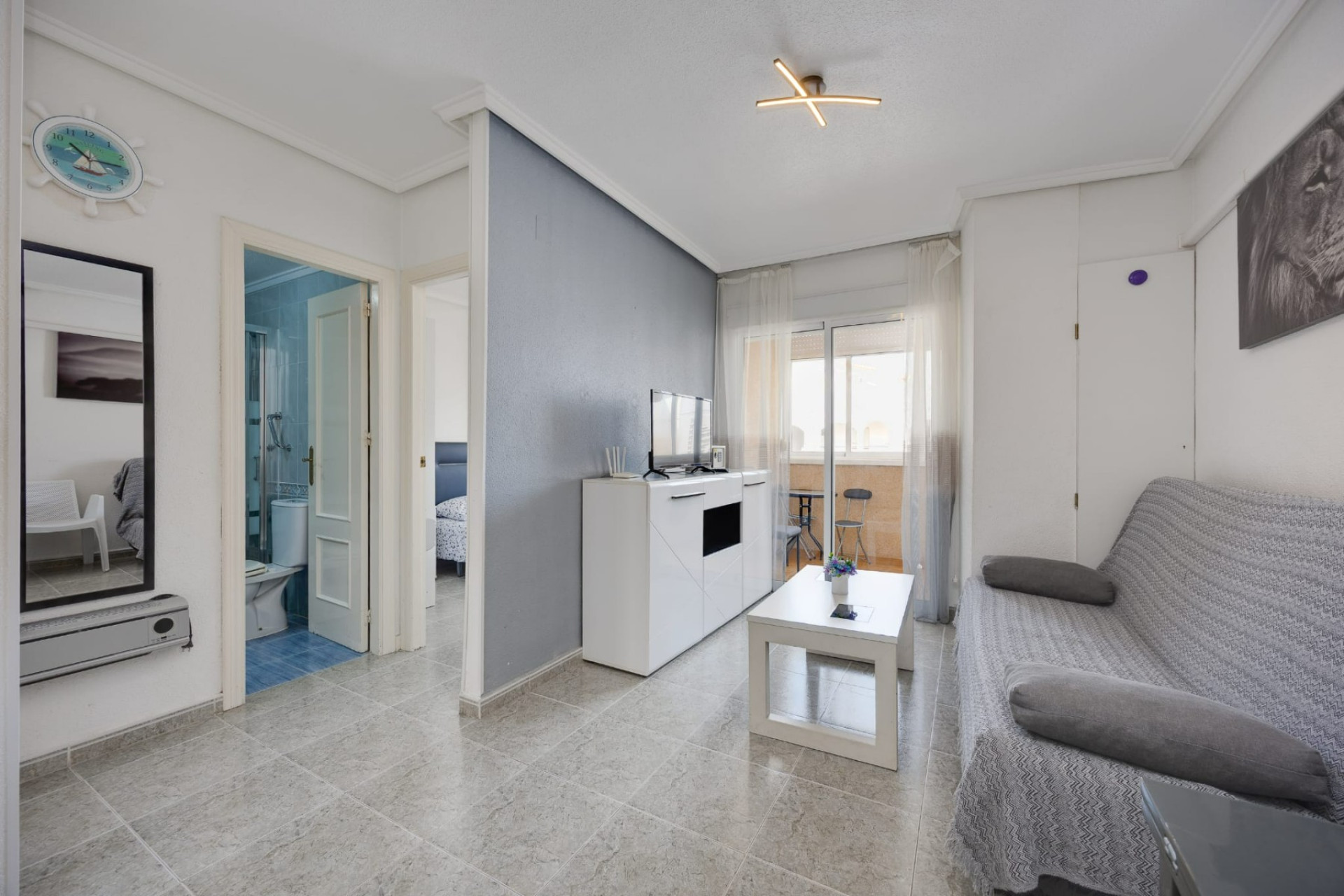 Resale - Apartment - Torrevieja - Playa de los locos