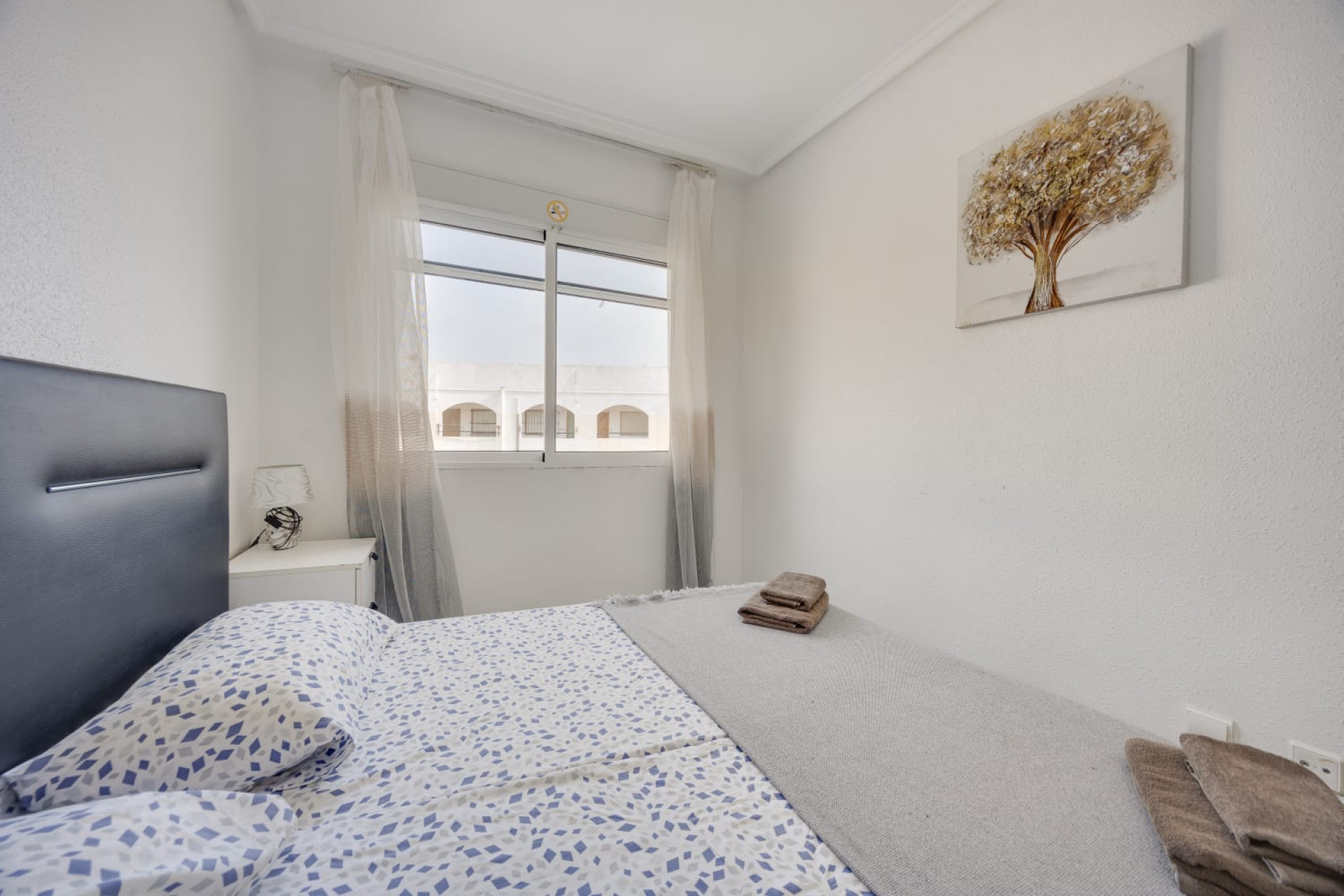 Resale - Apartment - Torrevieja - Playa de los locos