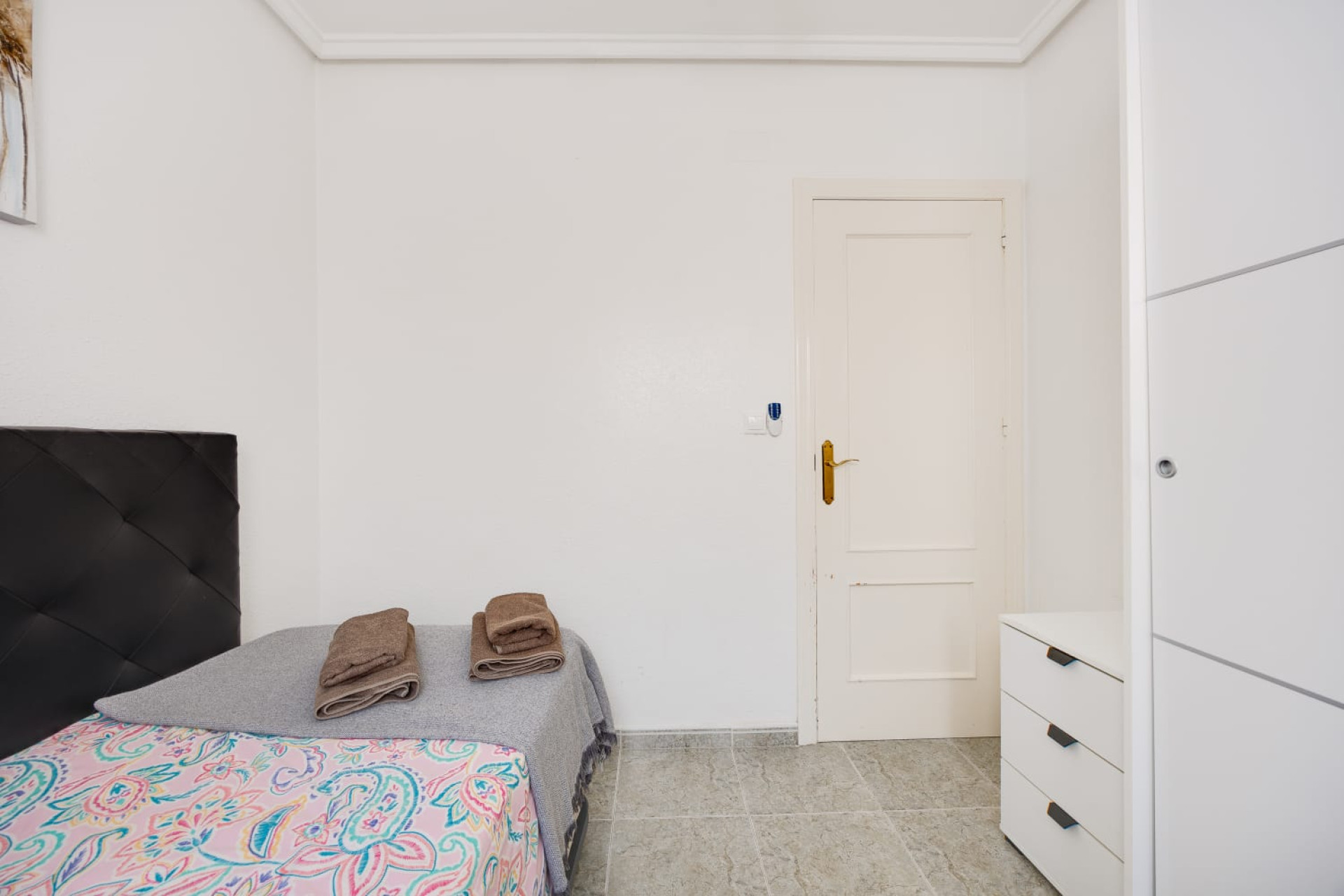 Resale - Apartment - Torrevieja - Playa de los locos