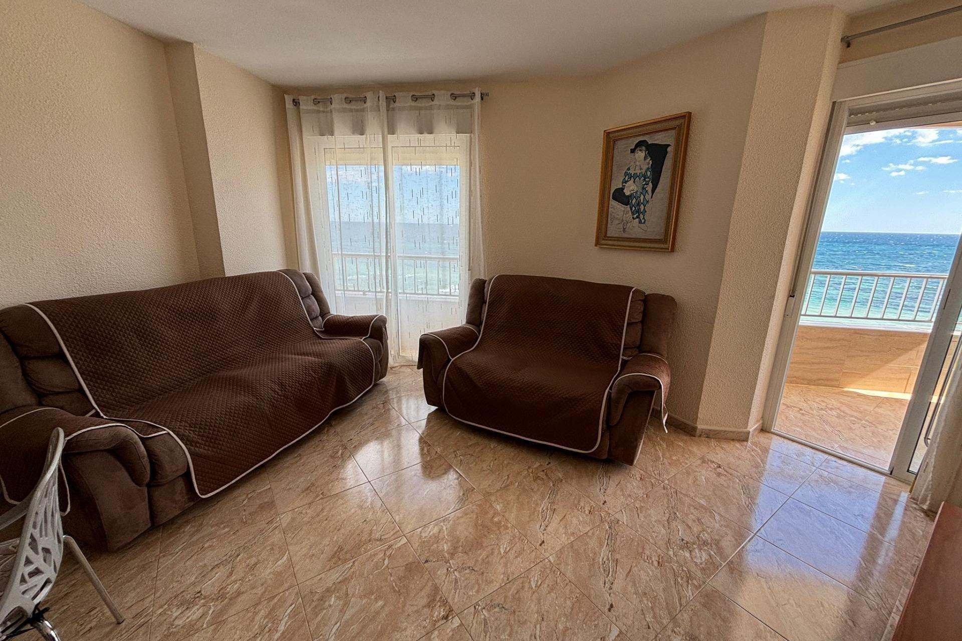 Resale - Apartment - Torrevieja - Playa de los Naufragos