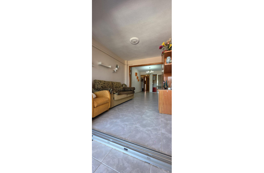 Resale - Apartment - Torrevieja - Playa de los Naufragos