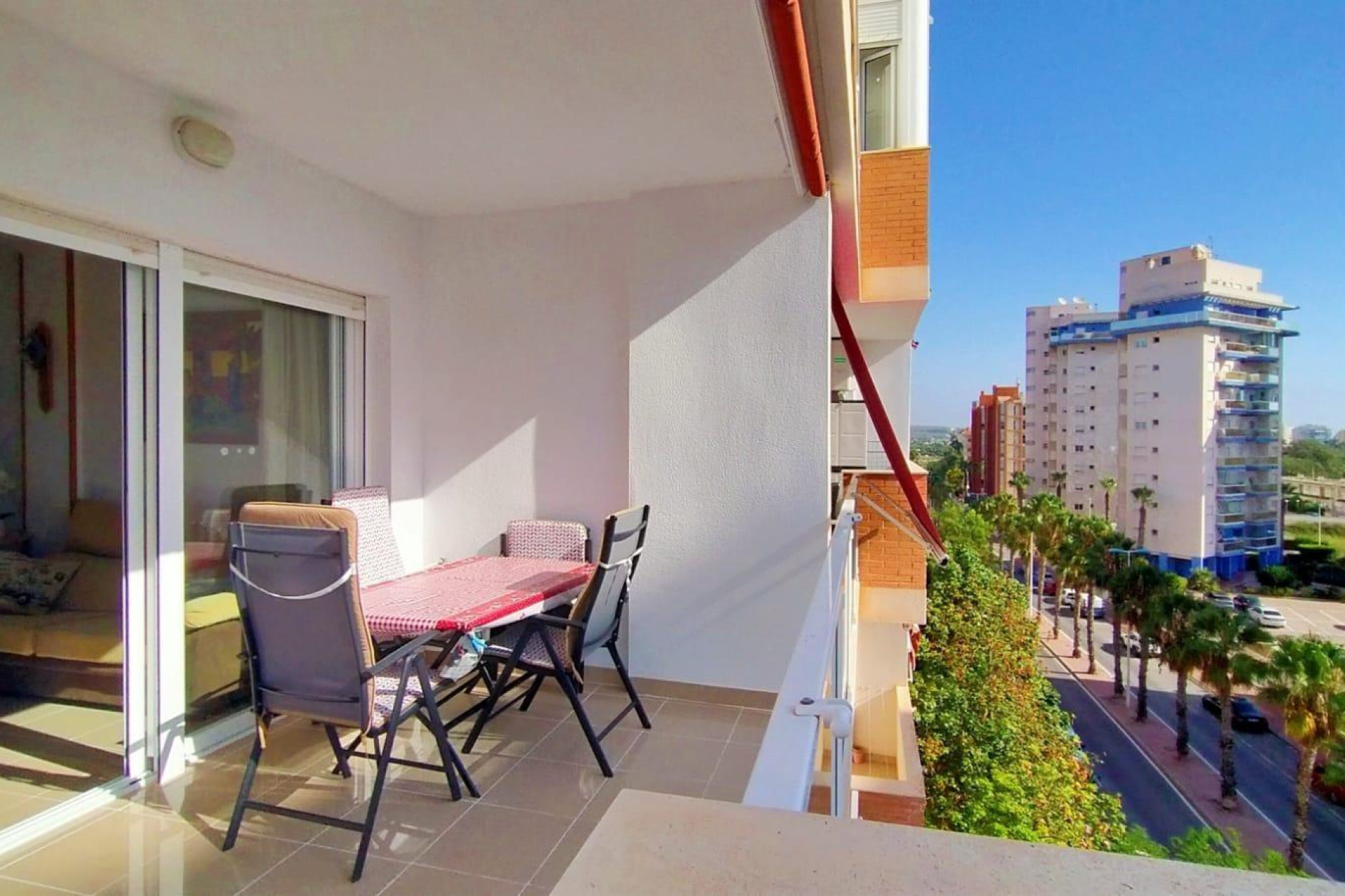 Resale - Apartment - Torrevieja - Playa de los Naufragos