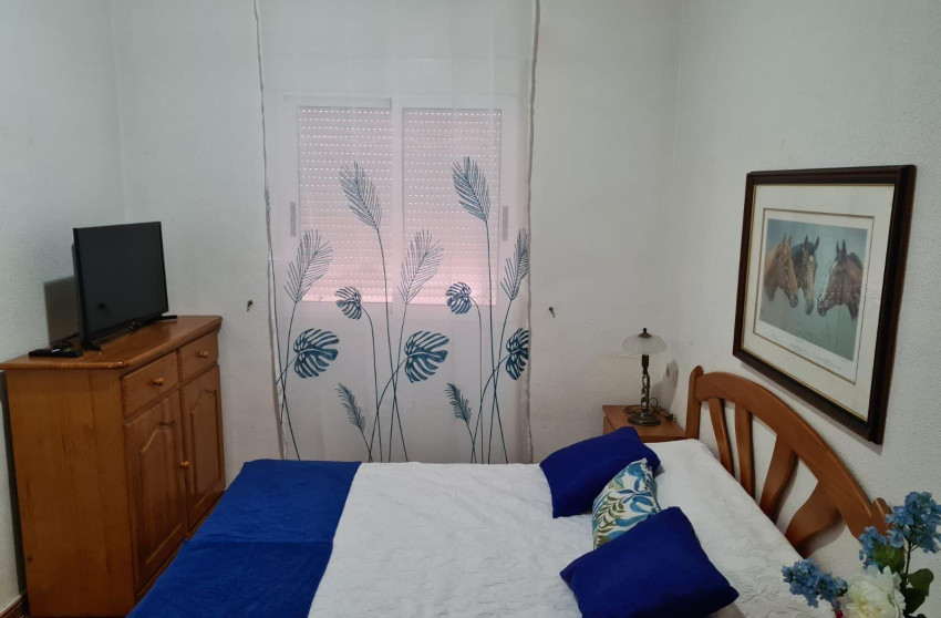 Resale - Apartment - Torrevieja - Playa del cura