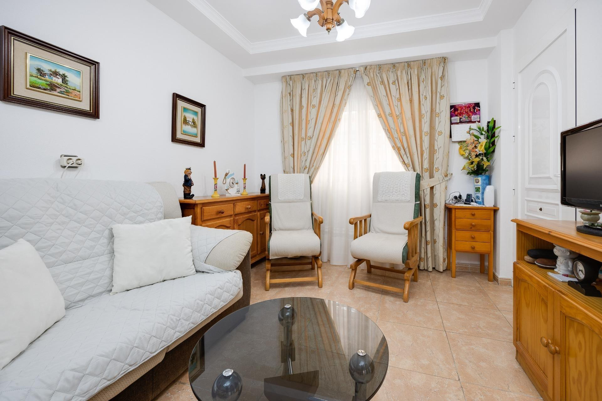 Resale - Apartment - Torrevieja - Playa del cura