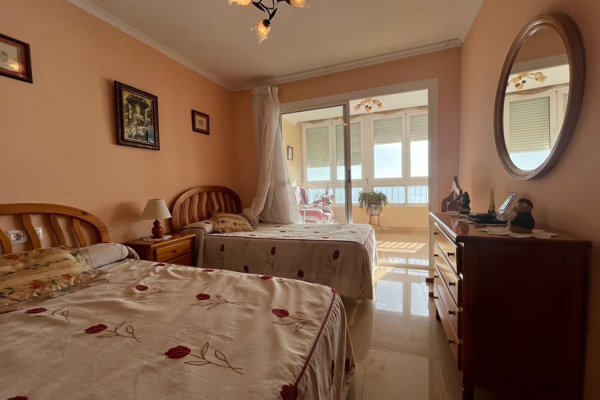 Resale - Apartment - Torrevieja - Playa del cura