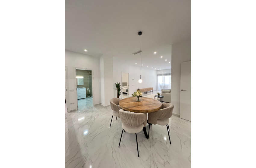 Resale - Apartment - Torrevieja - Playa del cura