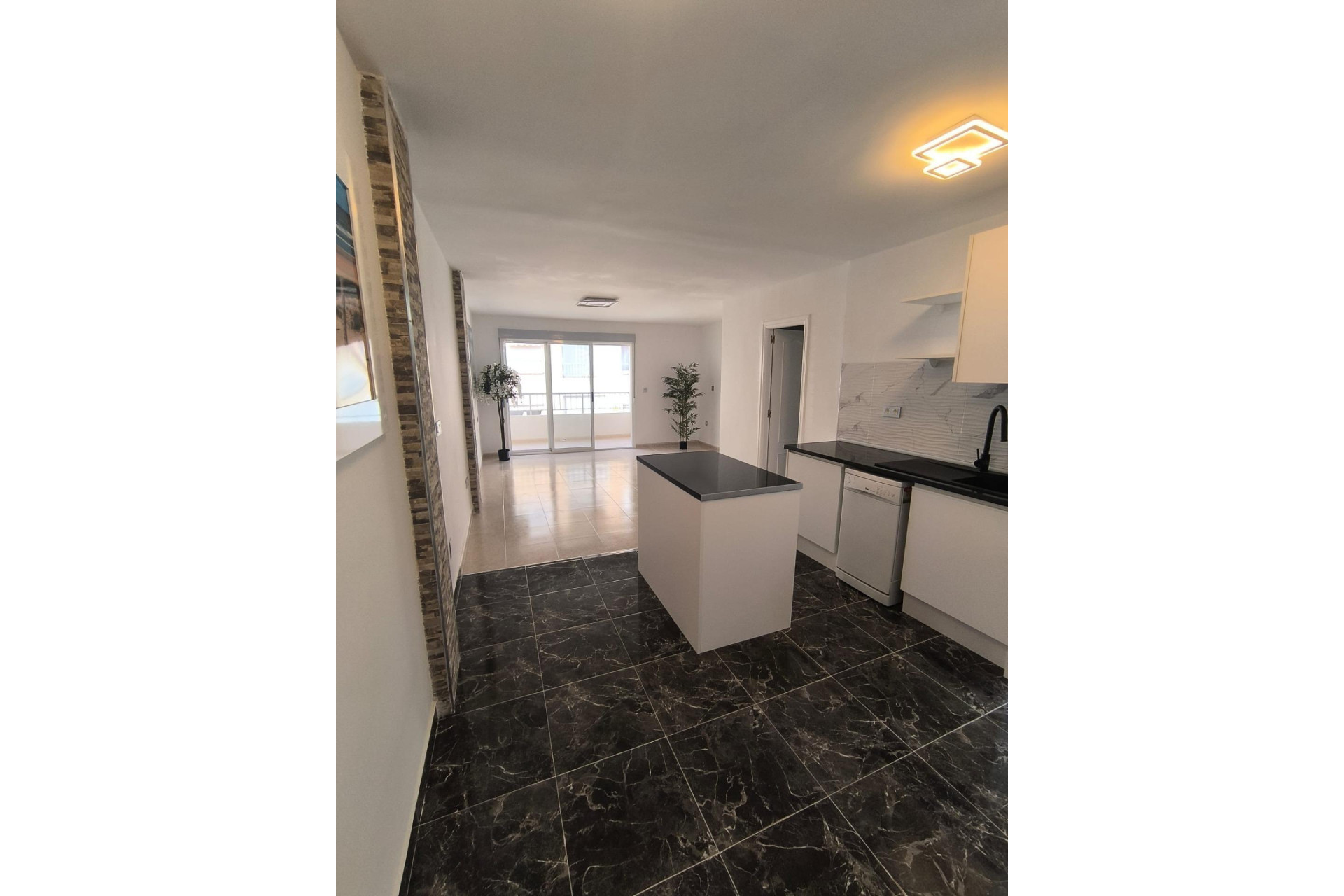Resale - Apartment - Torrevieja - Playa del cura