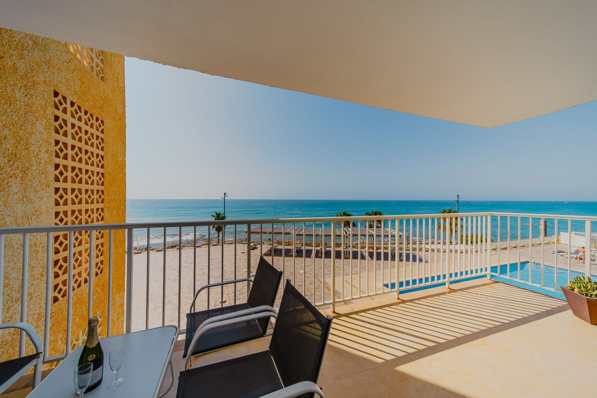 Resale - Apartment - Torrevieja - Playa del cura