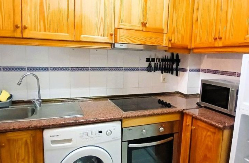 Resale - Apartment - Torrevieja - Playa del cura