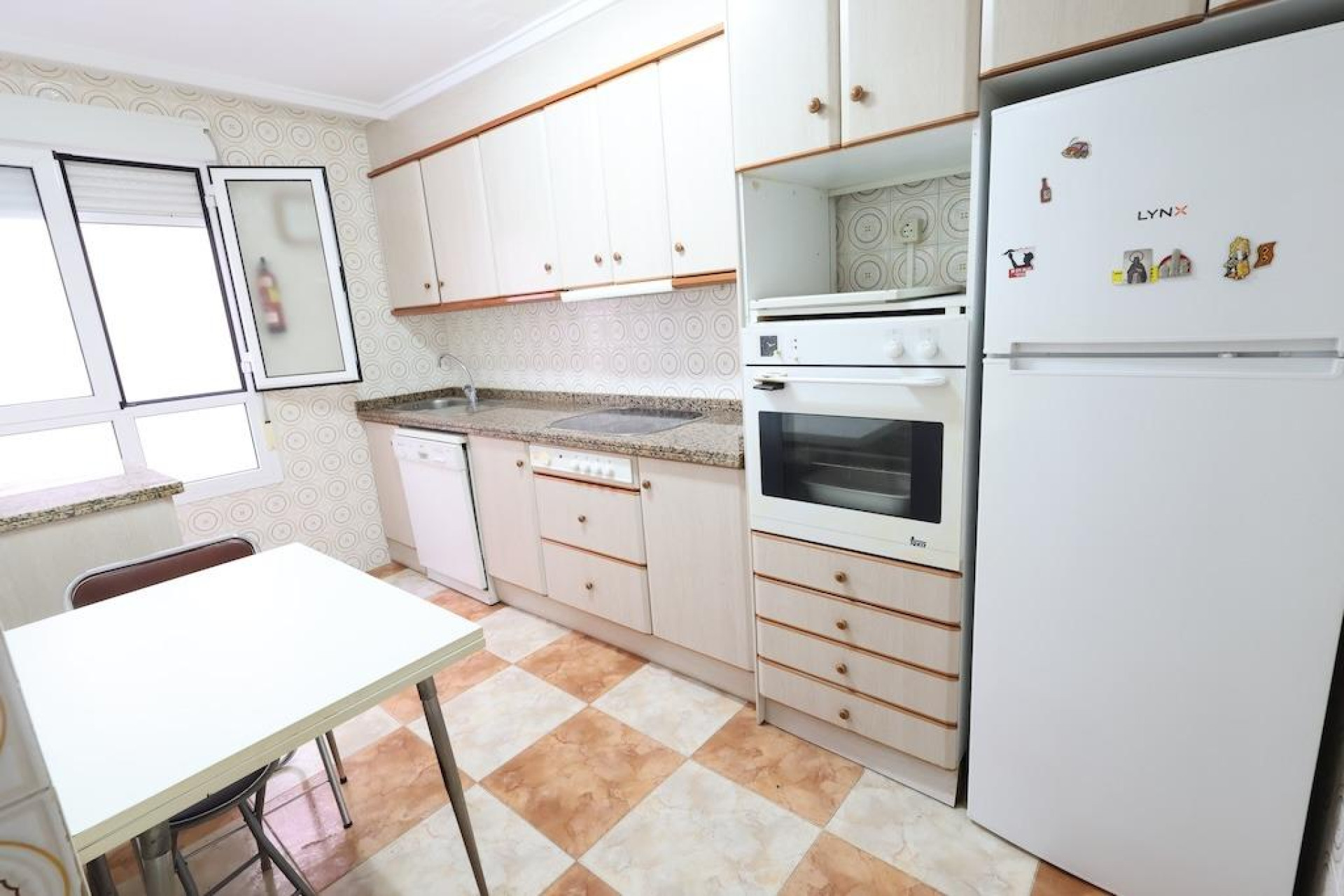 Resale - Apartment - Torrevieja - Playa del cura