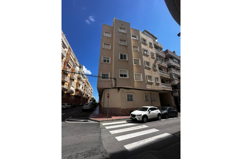 Resale - Apartment - Torrevieja - Playa del Cura
