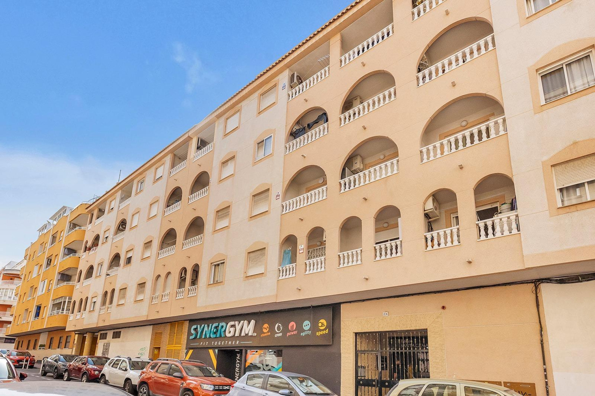 Resale - Apartment - Torrevieja - Playa del cura