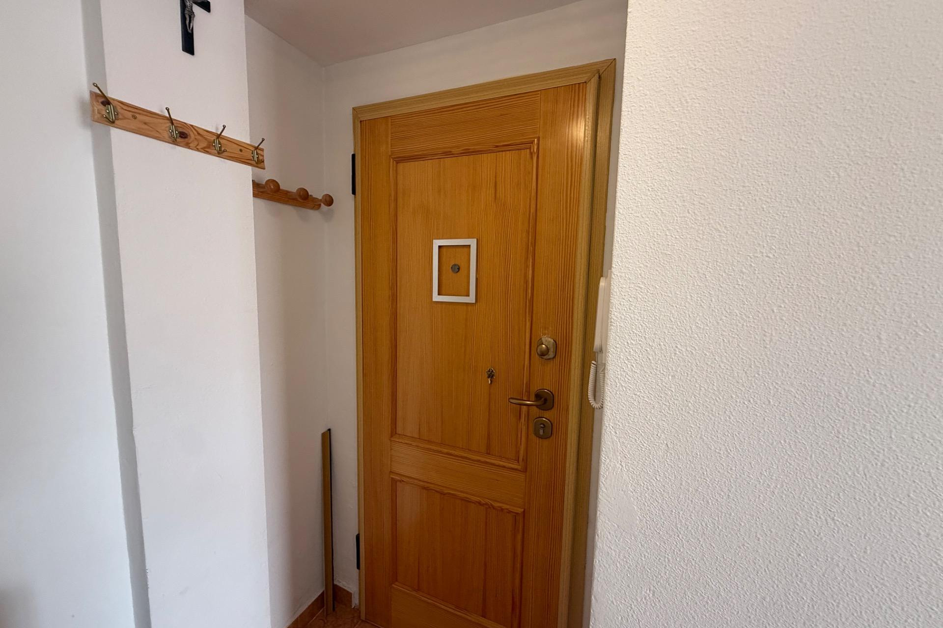 Resale - Apartment - Torrevieja - Playa del cura