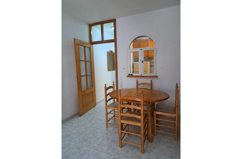 Resale - Apartment - Torrevieja - Playa del Cura