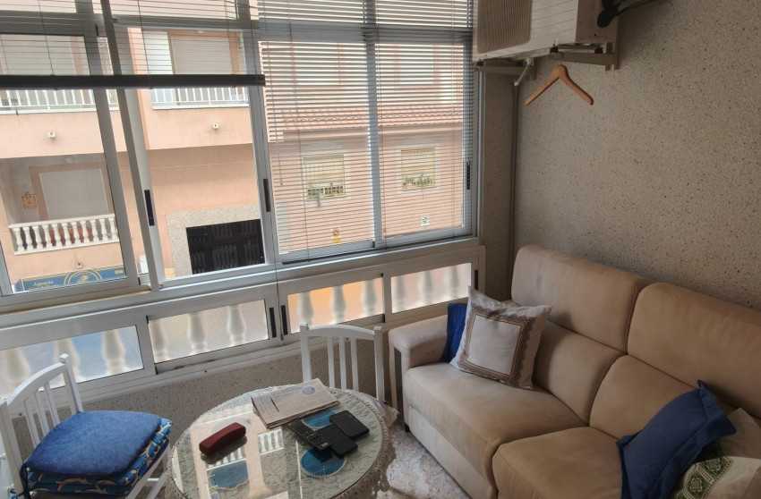 Resale - Apartment - Torrevieja - Playa del cura