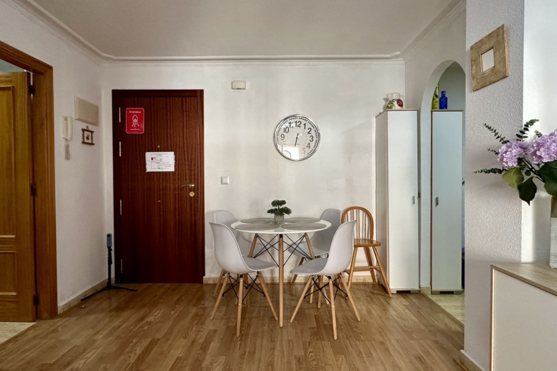Resale - Apartment - Torrevieja - Playa Los Naufragos
