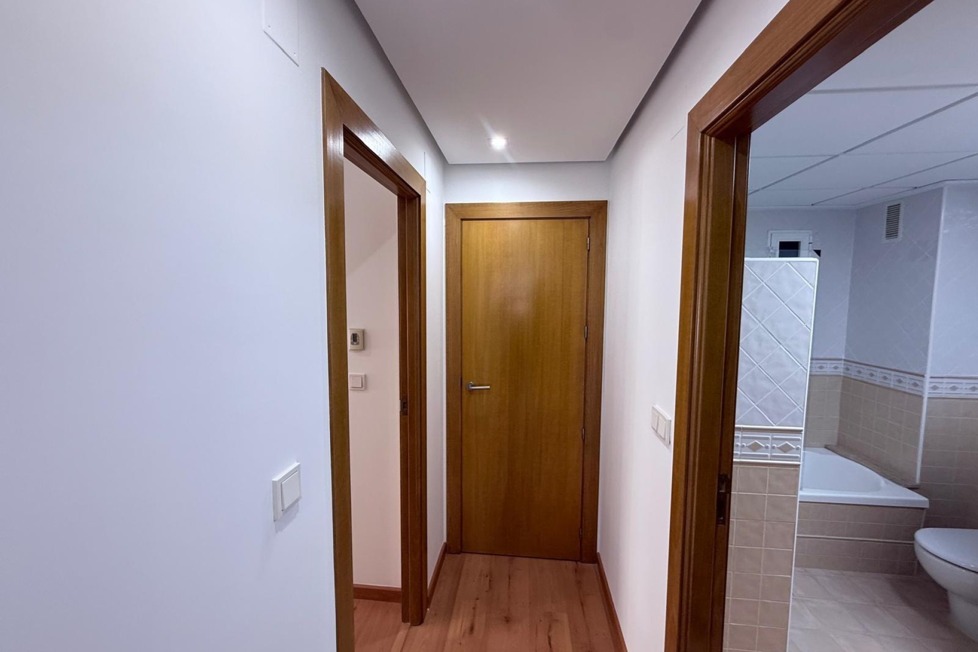 Resale - Apartment - Torrevieja - Puerto Deportivo