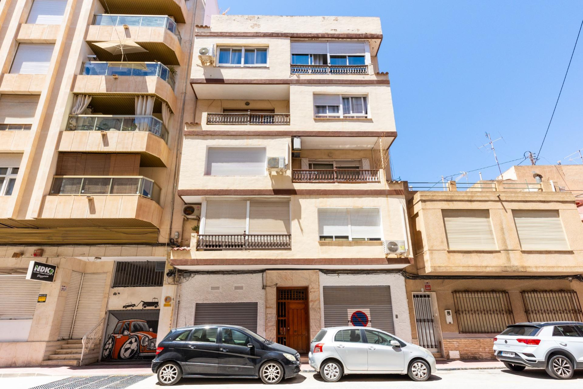 Resale - Apartment - Torrevieja - Puerto Deportivo