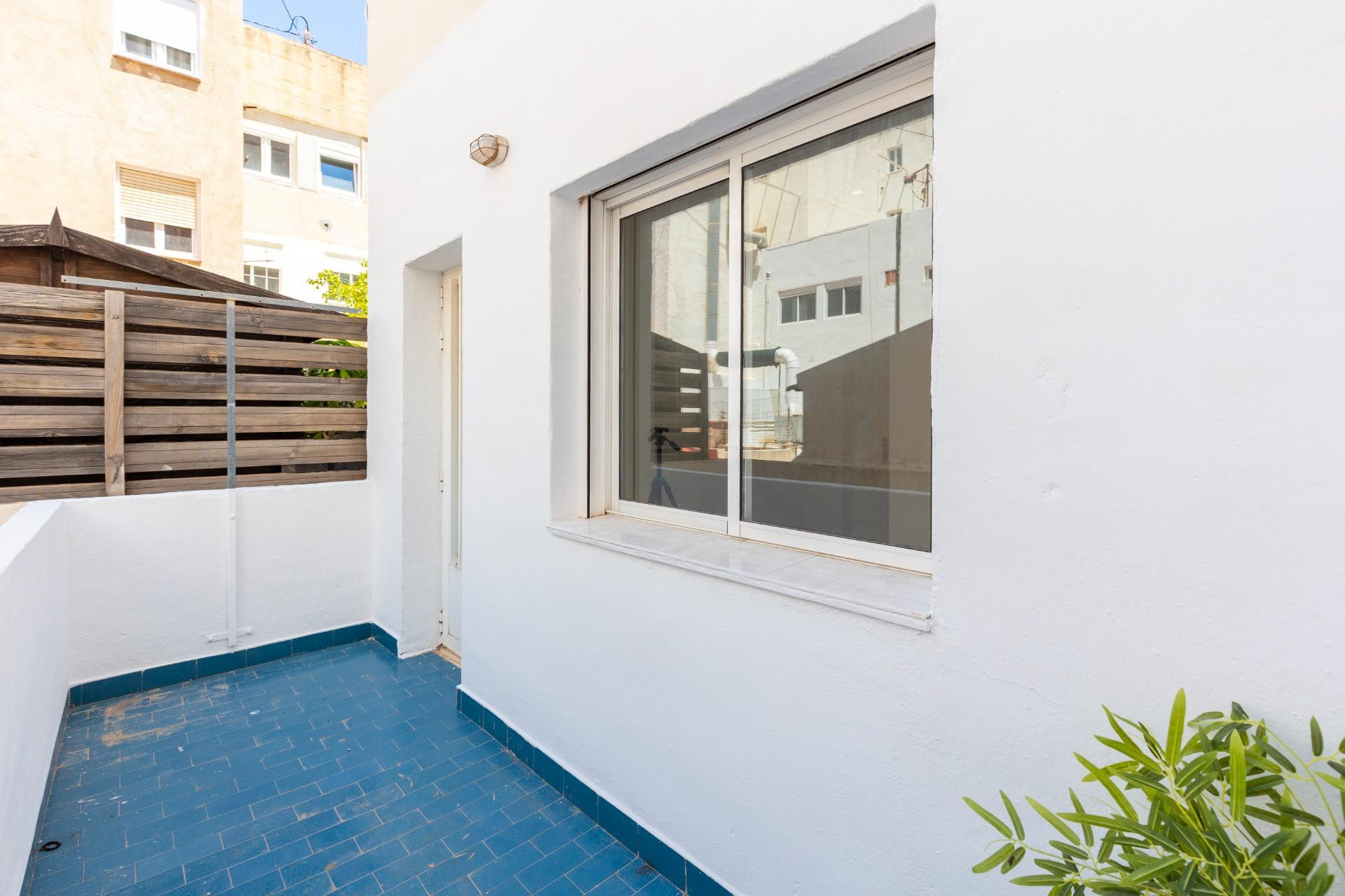 Resale - Apartment - Torrevieja - Puerto Deportivo