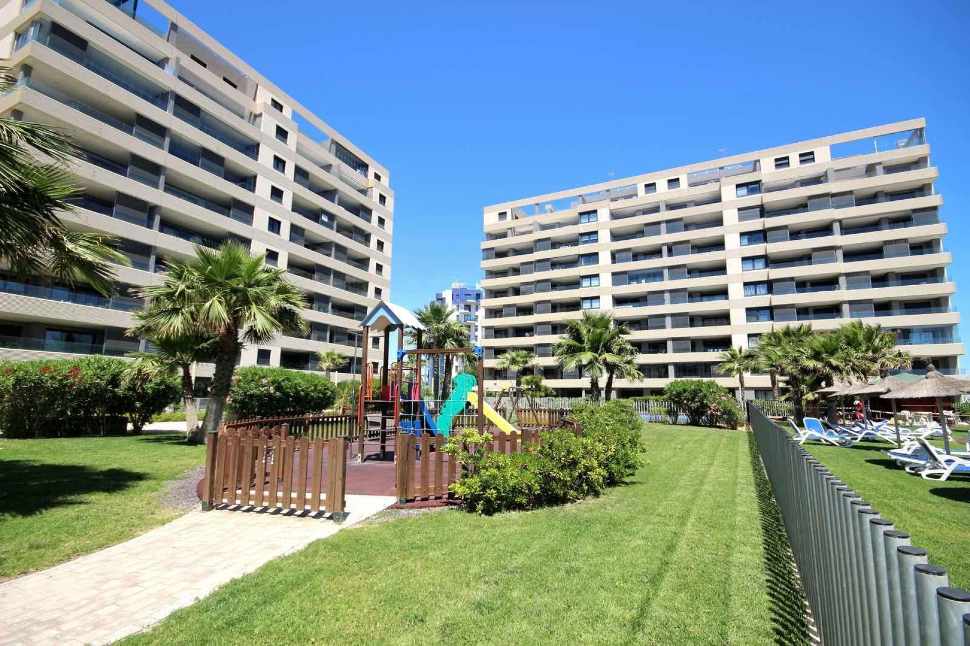 Resale - Apartment - Torrevieja - Punta prima