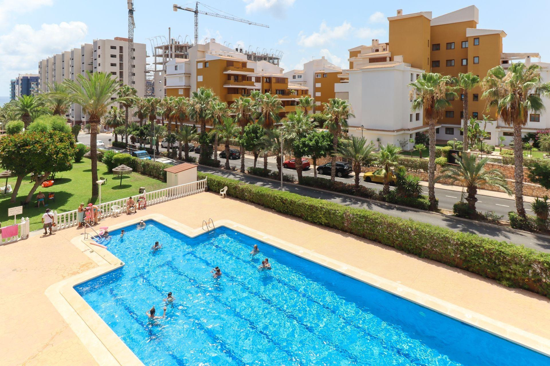 Resale - Apartment - Torrevieja - Punta prima