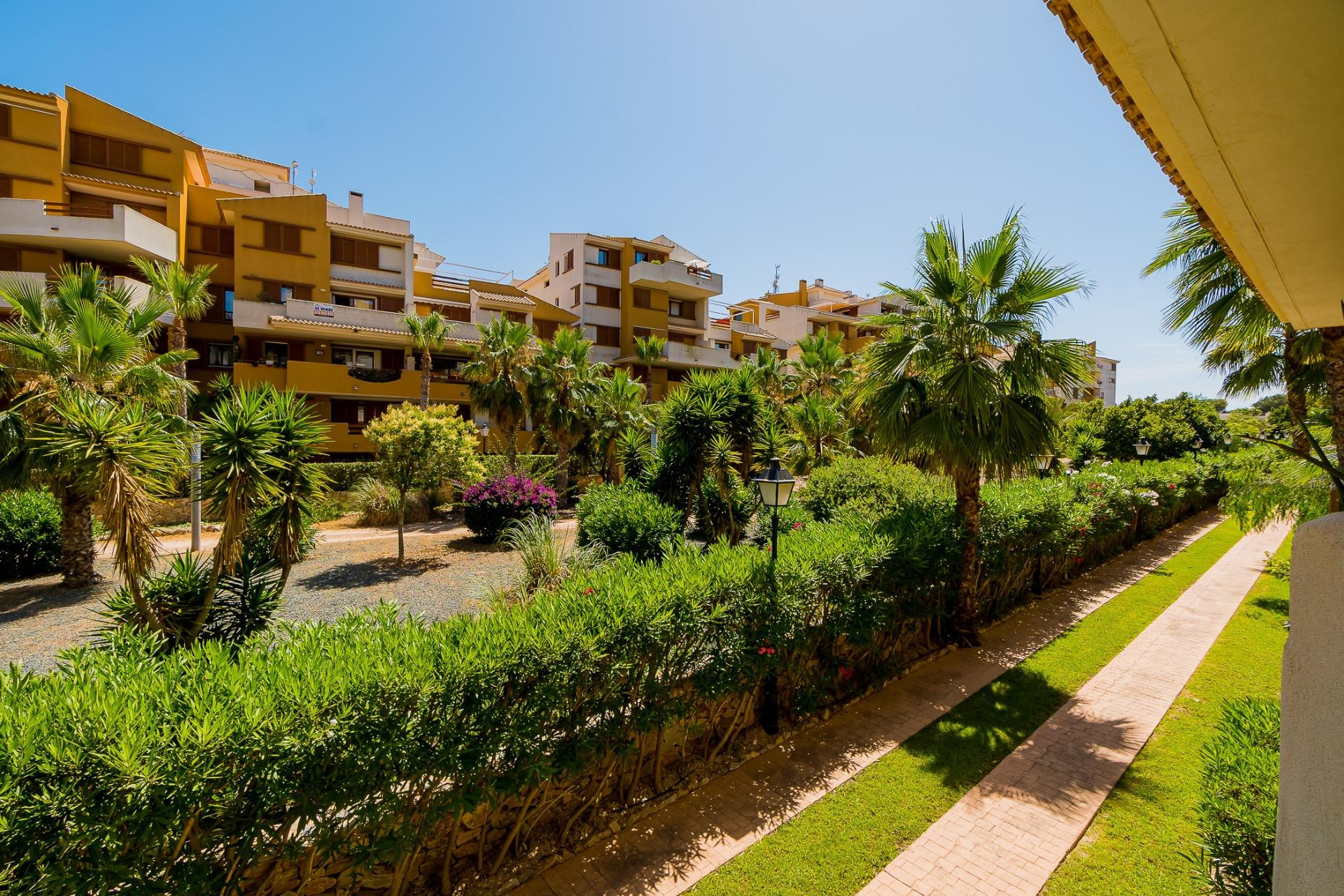 Resale - Apartment - Torrevieja - Punta prima