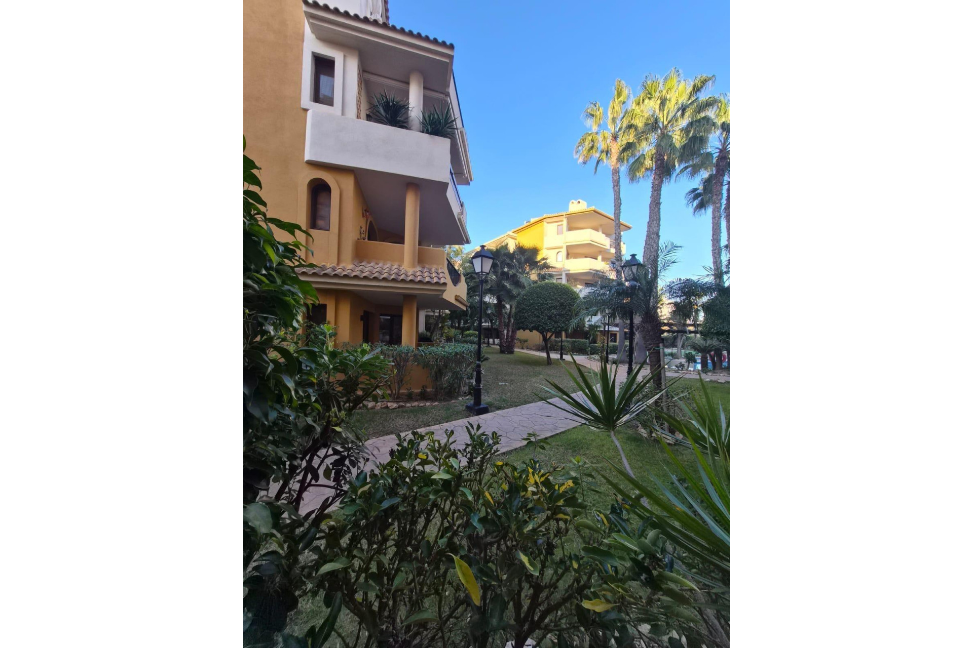 Resale - Apartment - Torrevieja - Punta prima